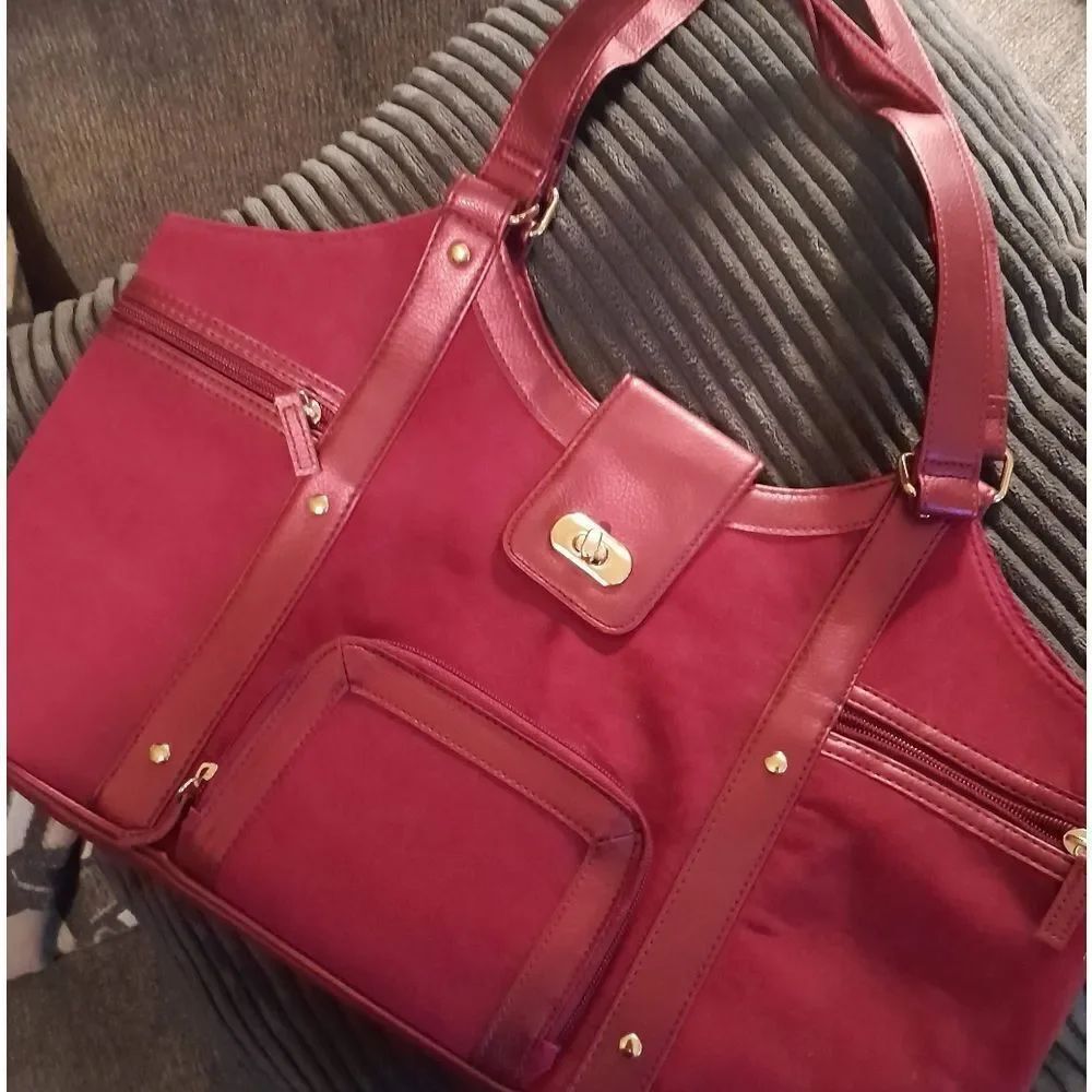 🤠NWOT Elizabeth Arden Handbag